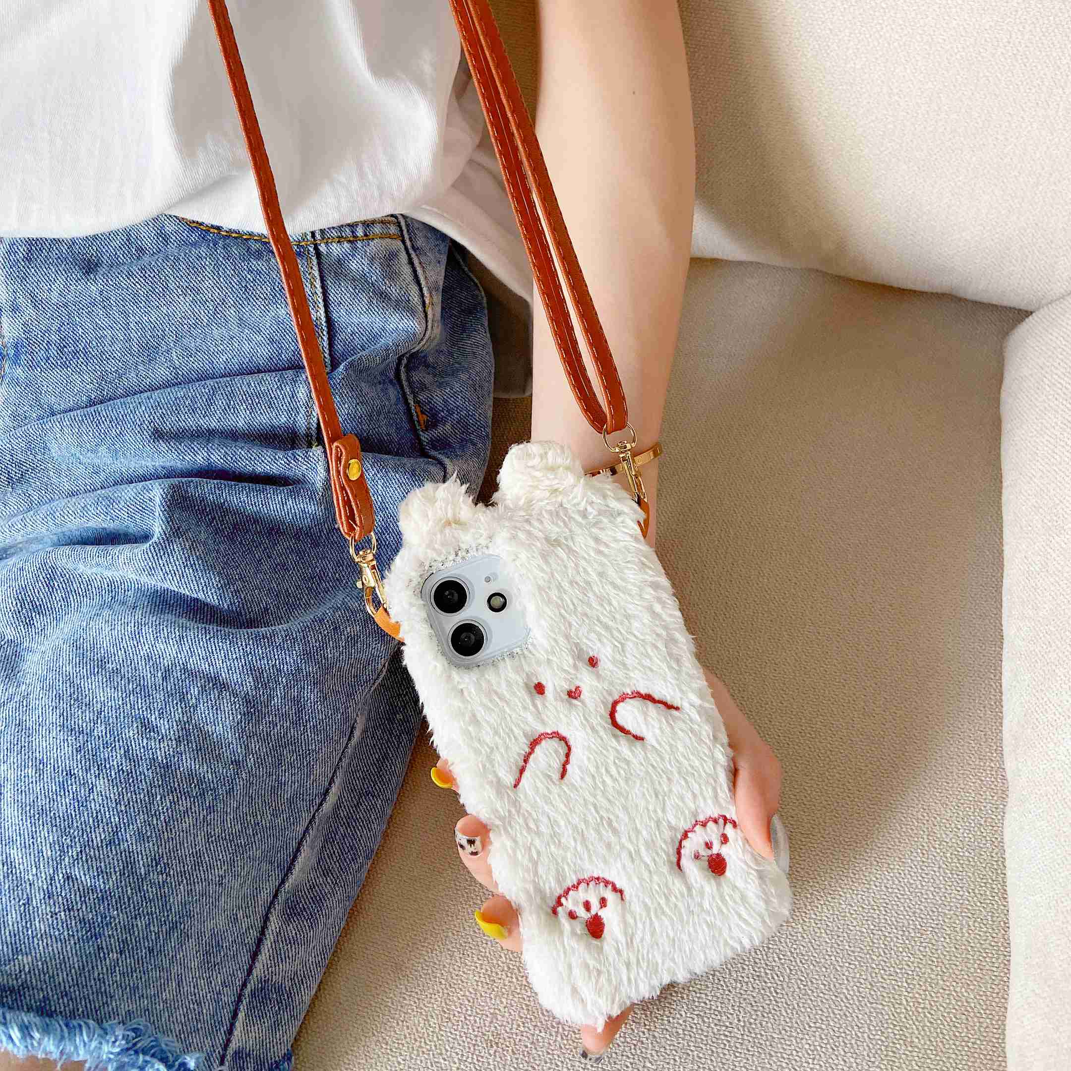 Plush Bear Mobile Phone Case With  Lanyard, Suitable For IPhone12, Winter Mobile Phone Case