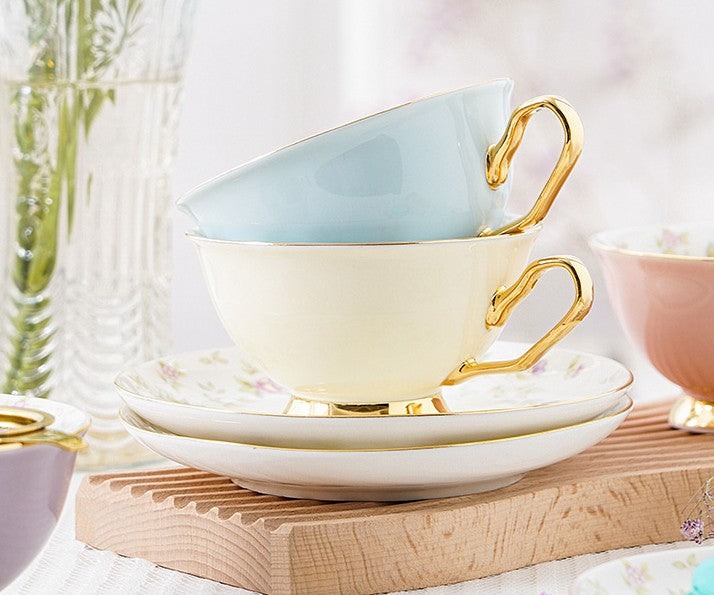 Elegant Ceramic Coffee Cups, Beautiful British Tea Cups, Unique Afternoon Tea Cups and Saucers in Gift Box, Royal Bone China Porcelain Tea Cup Set