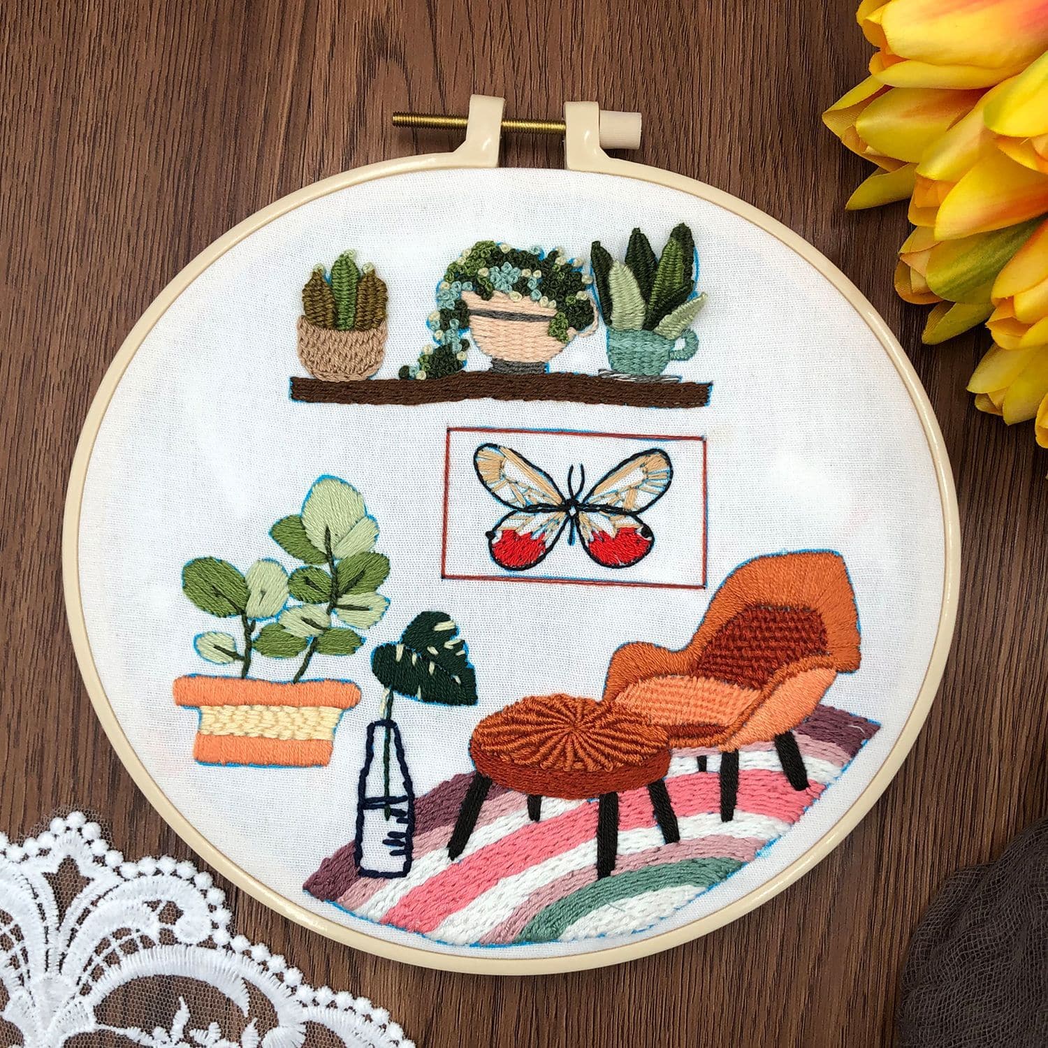 "A corner of the family" - Embroidery ktclubs.com