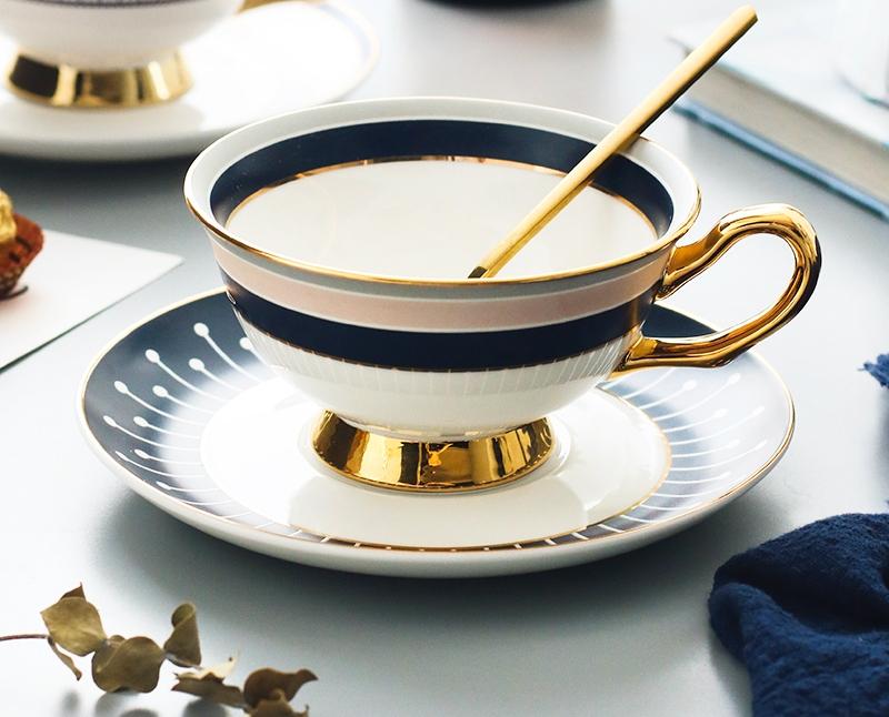 British Tea Cups, Porcelain Coffee Cups, Latte Coffee Cups, Tea Cups and Saucers, Coffee Cups with Gold Trim and Gift Box