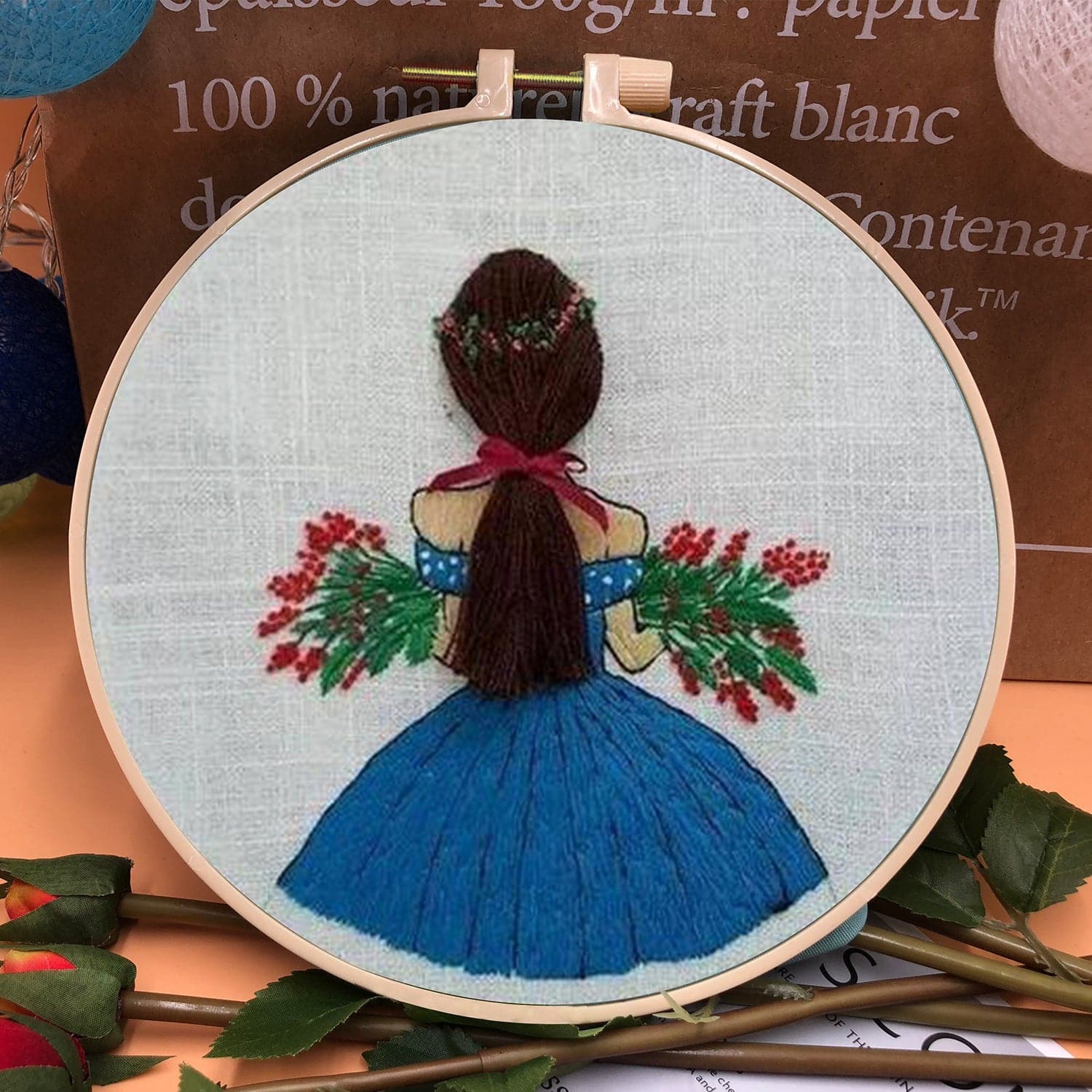 Beautiful girl-Embroidery ktclubs.com