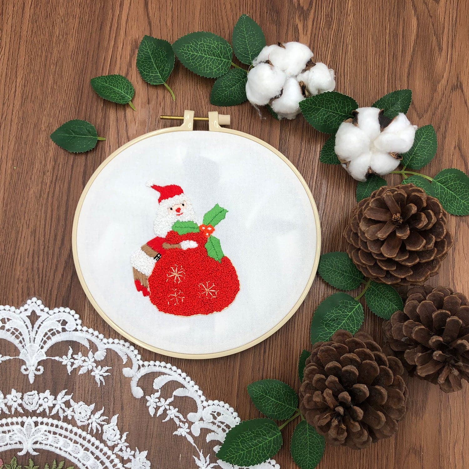 Christmas atmosphere - embroidery ktclubs.com