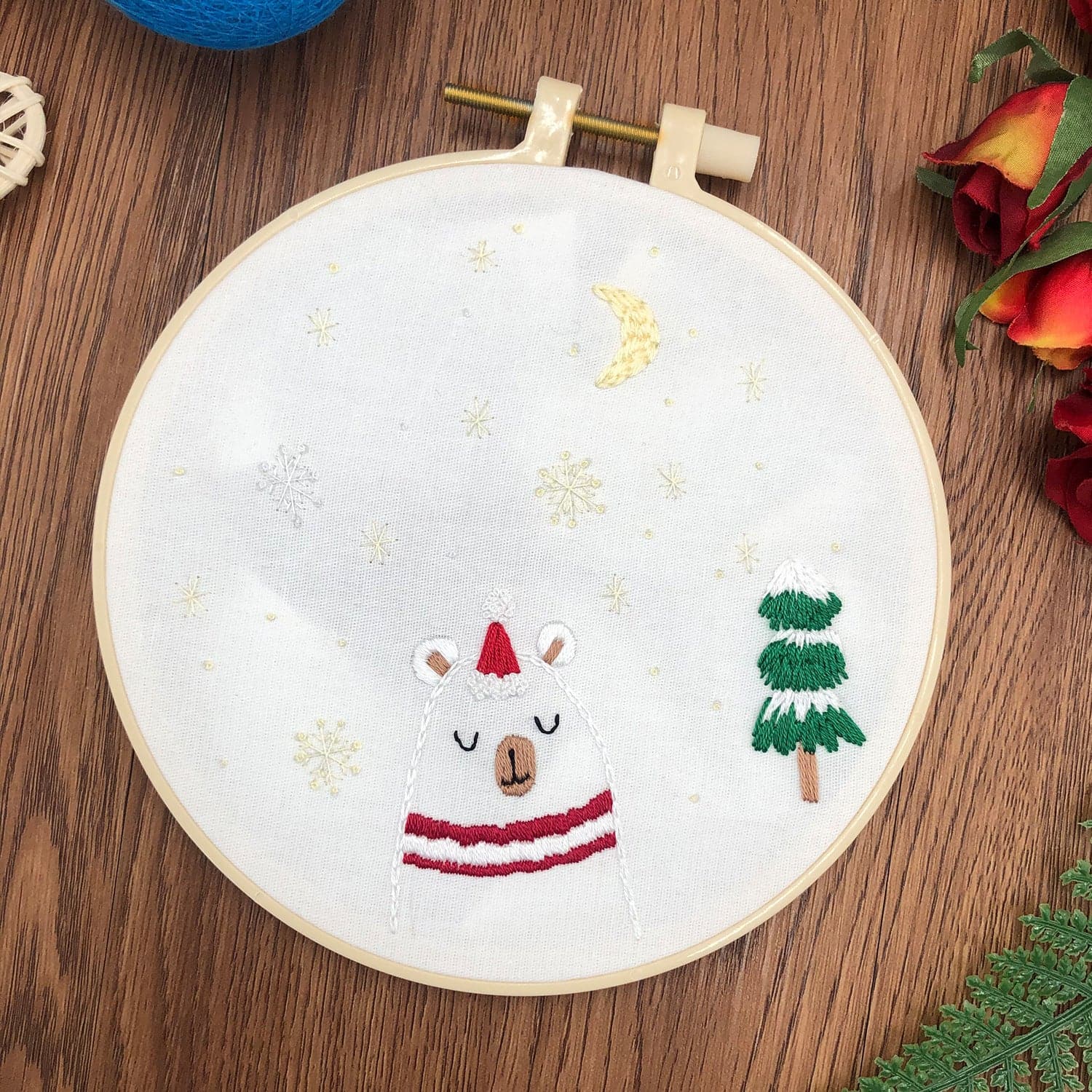 Christmas-embroidery ktclubs.com