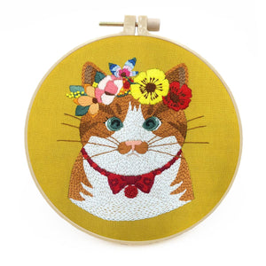 Cute Cat-Embroidery ktclubs.com