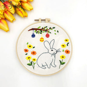 Easter Bunny - Embroidery ktclubs.com