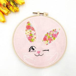 Easter Bunny - Embroidery ktclubs.com