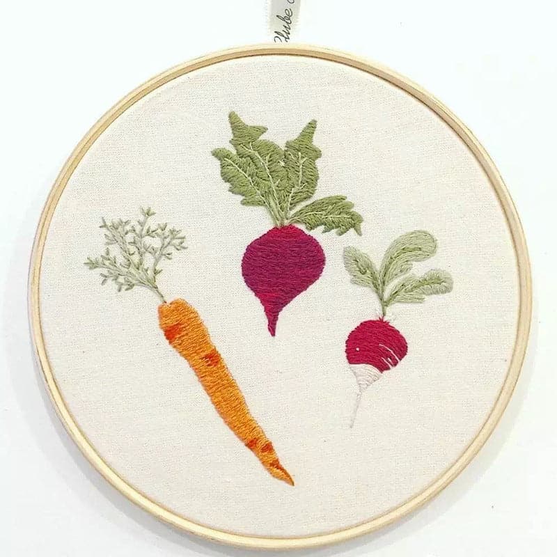 From the Portuguese artist-embroidery ktclubs.com