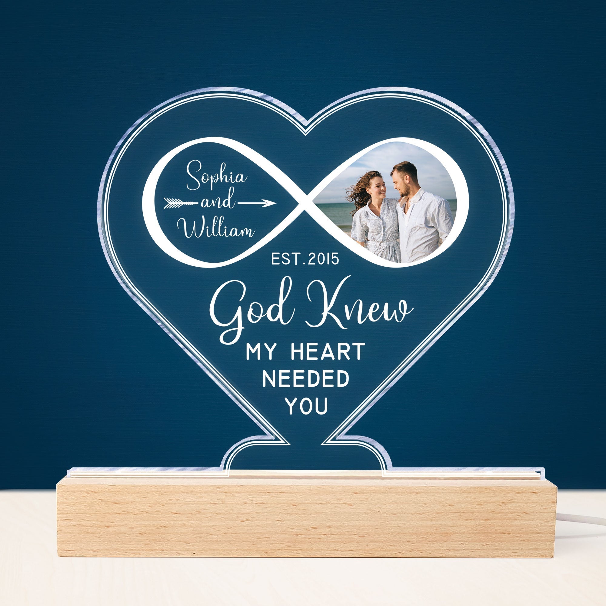 3D LED Light - Wooden base can be customised with a picture for a loved one