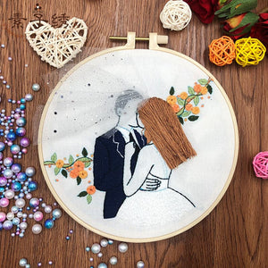 "Love Wedding" - Embroidery ktclubs.com