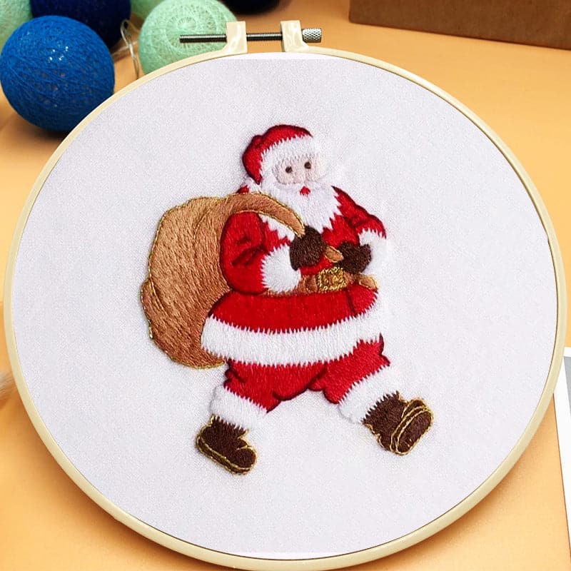 “Merry Christmas”-Embroidery ktclubs.com