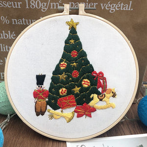 “Merry Christmas”-Embroidery ktclubs.com