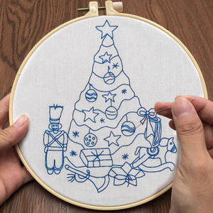 “Merry Christmas”-Embroidery ktclubs.com