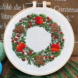 “Merry Christmas”-Embroidery ktclubs.com