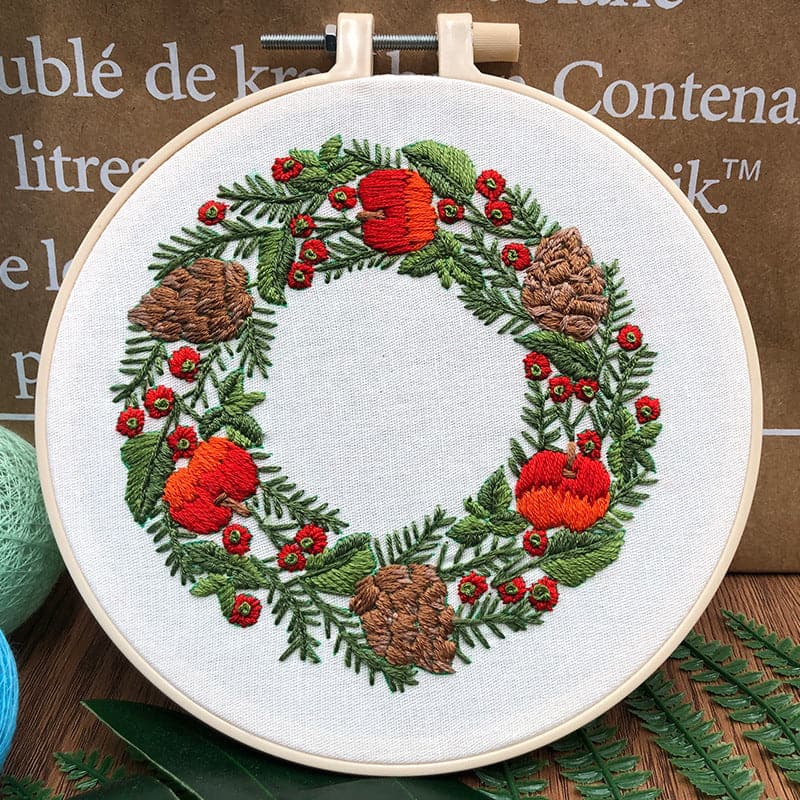 “Merry Christmas”-Embroidery ktclubs.com