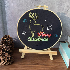 "Merry Christmas"-embroidery ktclubs.com