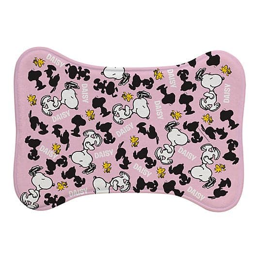 PEANUTS® Snoopy™ Happy Dance Pet Feeding Mat ktclubs.com