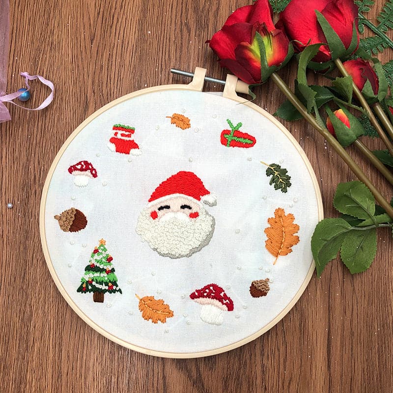 Santa and the Swan - Embroidery ktclubs.com