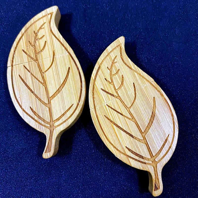 Wooden leaves-USB flash drive ktclubs.com